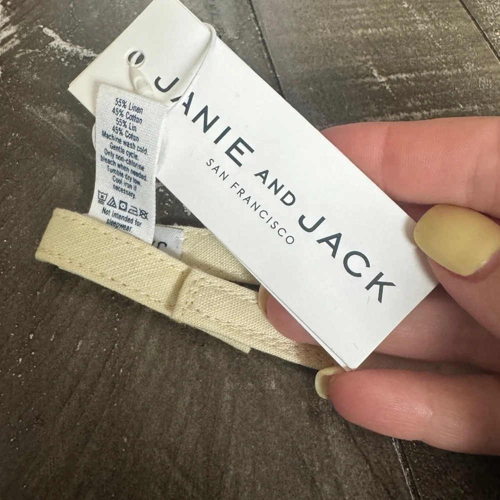 JANIE AND JACK NWT Pale Yellow Bow Tie Ages 6+‎ Linen Cotton Blend Velcro Close